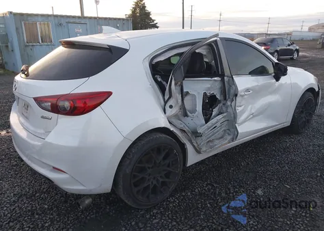 2018 Mazda Mazda3 Touring z USA, uszkodzony, nr VIN 3MZBN1L38JM222822